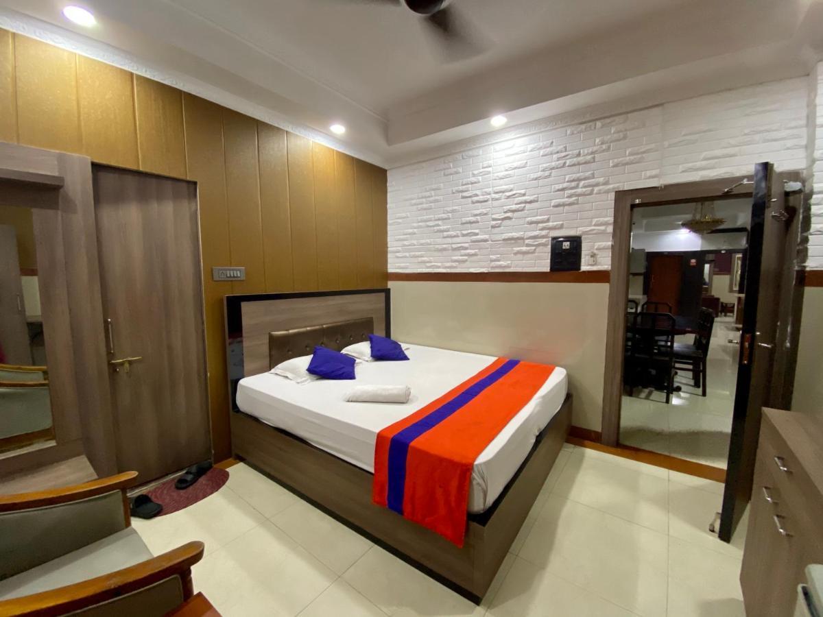 Vinayak Guest House 콜카타 외부 사진